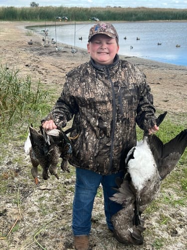 Customer photo review of Amazing Offer Tidewe Panel Blind Waterfowl Duck Hunting Blind