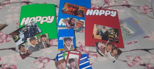 Customer photo review of BTS JIN - HAPPY 1ST SOLO ALBUM WEVERSE GIFT EARLY BIRD SET