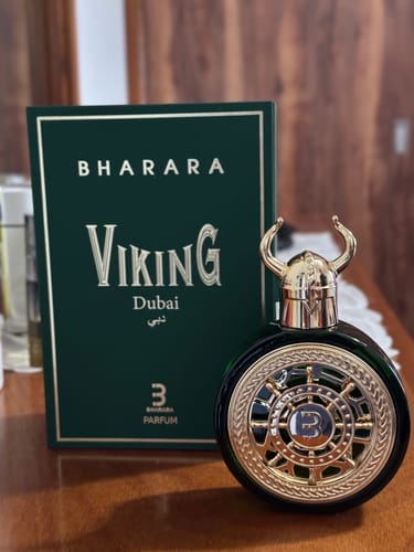 Reseña con foto de un cliente sobre Perfume para Hombre BHARARA VIKING Dubai 100ml EDP