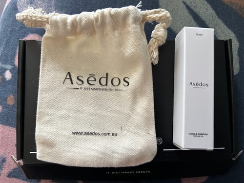 Customer photo review of Asēdos Cotton Perfume Pouch