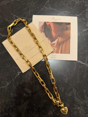 Customer photo review of Ciondolo "Amore eterno"