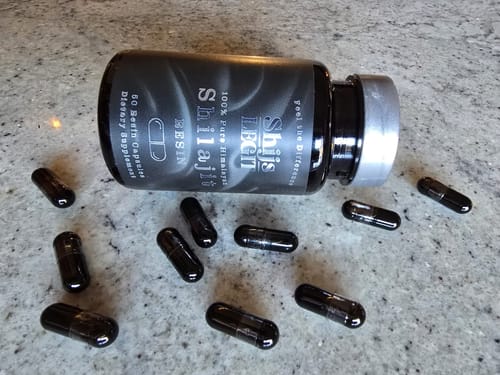 Customer photo review of Shilajit Resin Capsules