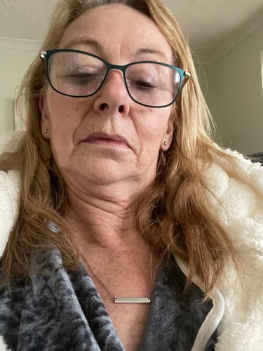 Customer photo review of Horizon Bar Necklace - Silver or 18ct Gold Plated