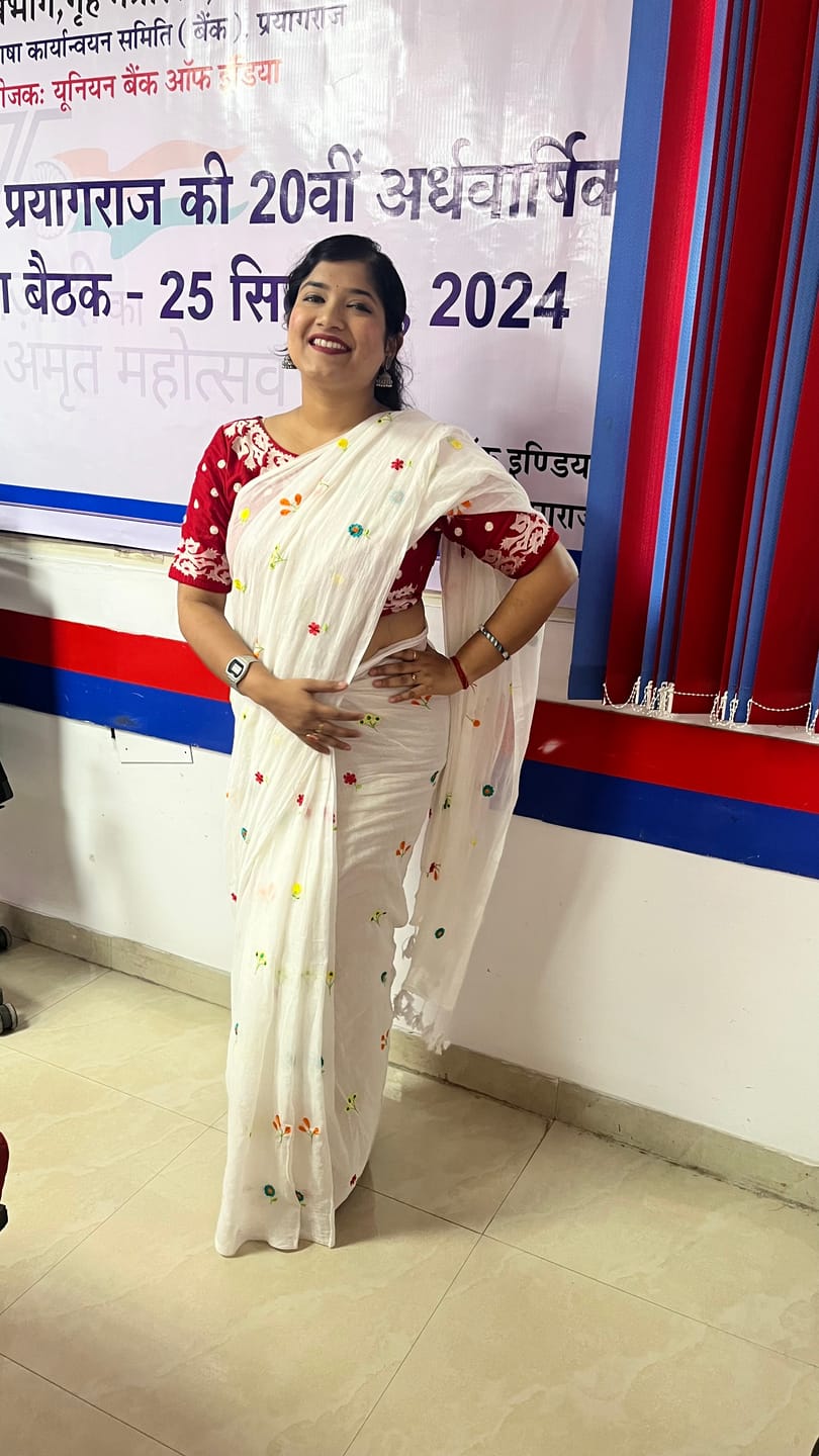 Customer photo review of White Embroidered Mulmul Cotton Saree