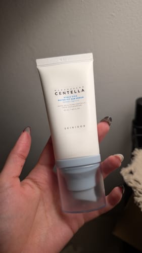 Customer photo review of Hyalu-Cica Water-Fit Sun Serum SPF50+ PA++++