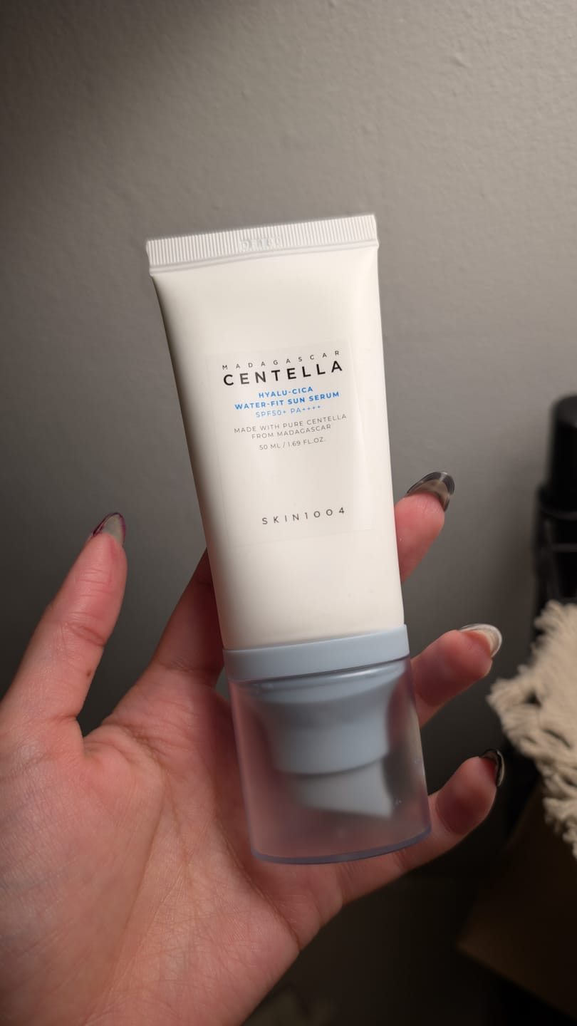 Customer photo review of Hyalu-Cica Water-Fit Sun Serum SPF50+ PA++++