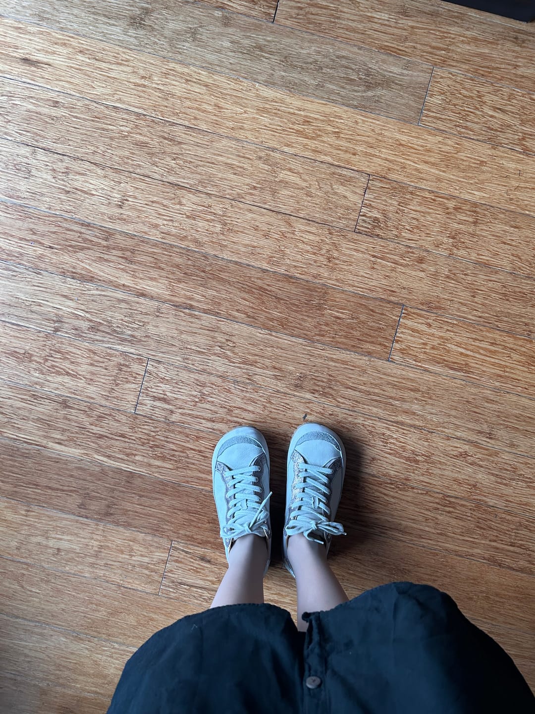 Customer photo review of Zapatilla A2. Plateada