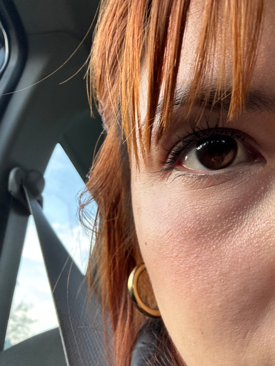 Customer photo review of Sérum pour croissance de cils - Des cils plus longs et plus épais naturellement !
