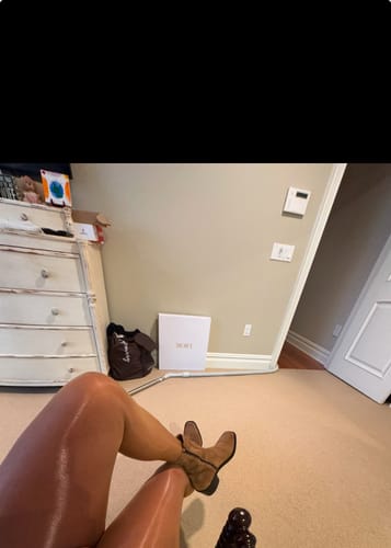 Customer photo review of PLAY - FREE HUGGING SEAMLESS TIGHTS  - GLOSS