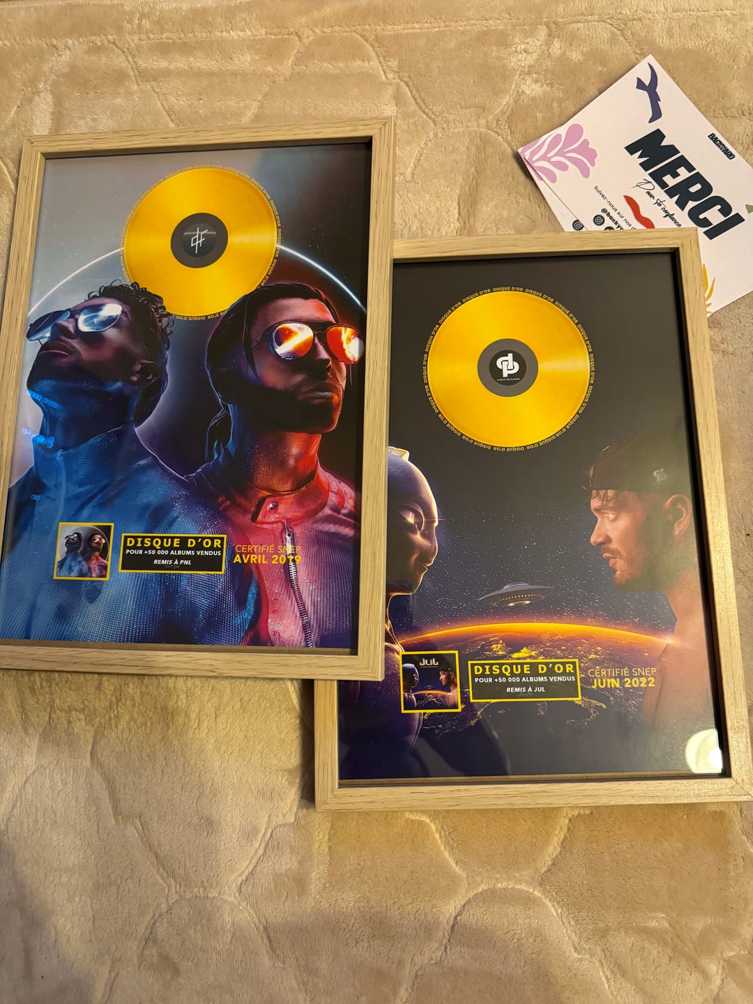 Customer photo review of Disque D'Or Extraterrestre JUL