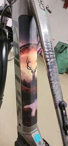 Customer photo review of Hirsch - Rotwild -  Akku Abdeckung Cover Universal / Schutzfolie / für alle E-Bikes