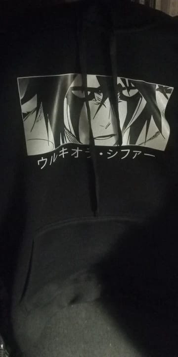 Customer photo review of Pull Bleach - Ulquiorra Schiffer