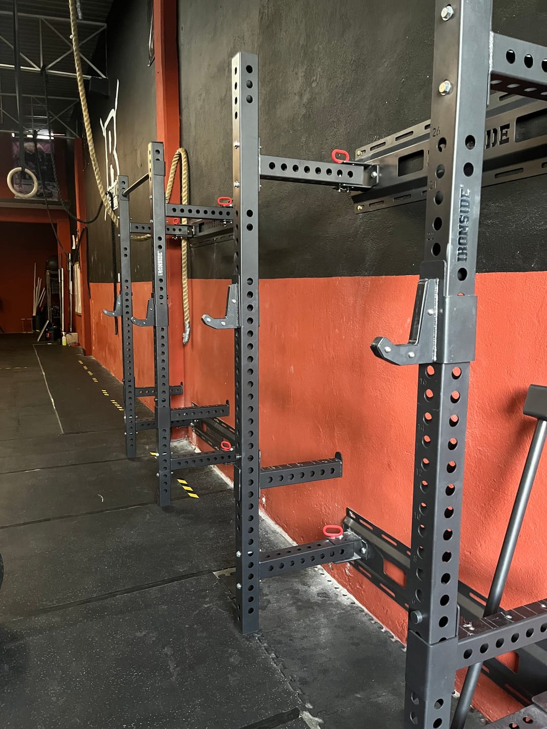 Customer photo review of Rack Plegable de Pared Wall Mount IRONSIDE