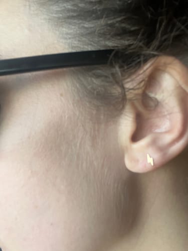 Customer photo review of Lightning Bolt Flat Back Single Stud Earring in 14k Gold