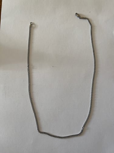 Reseña con foto de un cliente sobre Cadena Miami Cuban 3mm