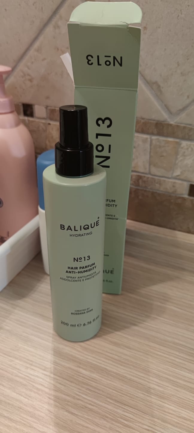 Customer photo review of N°13 - HAIR PARFUM ANTI HUMIDITY