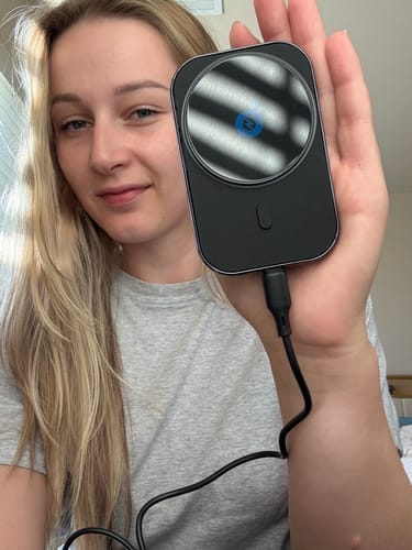 Customer photo review of PolarCharge Qi2 Wireless MagSafe Phone Charger