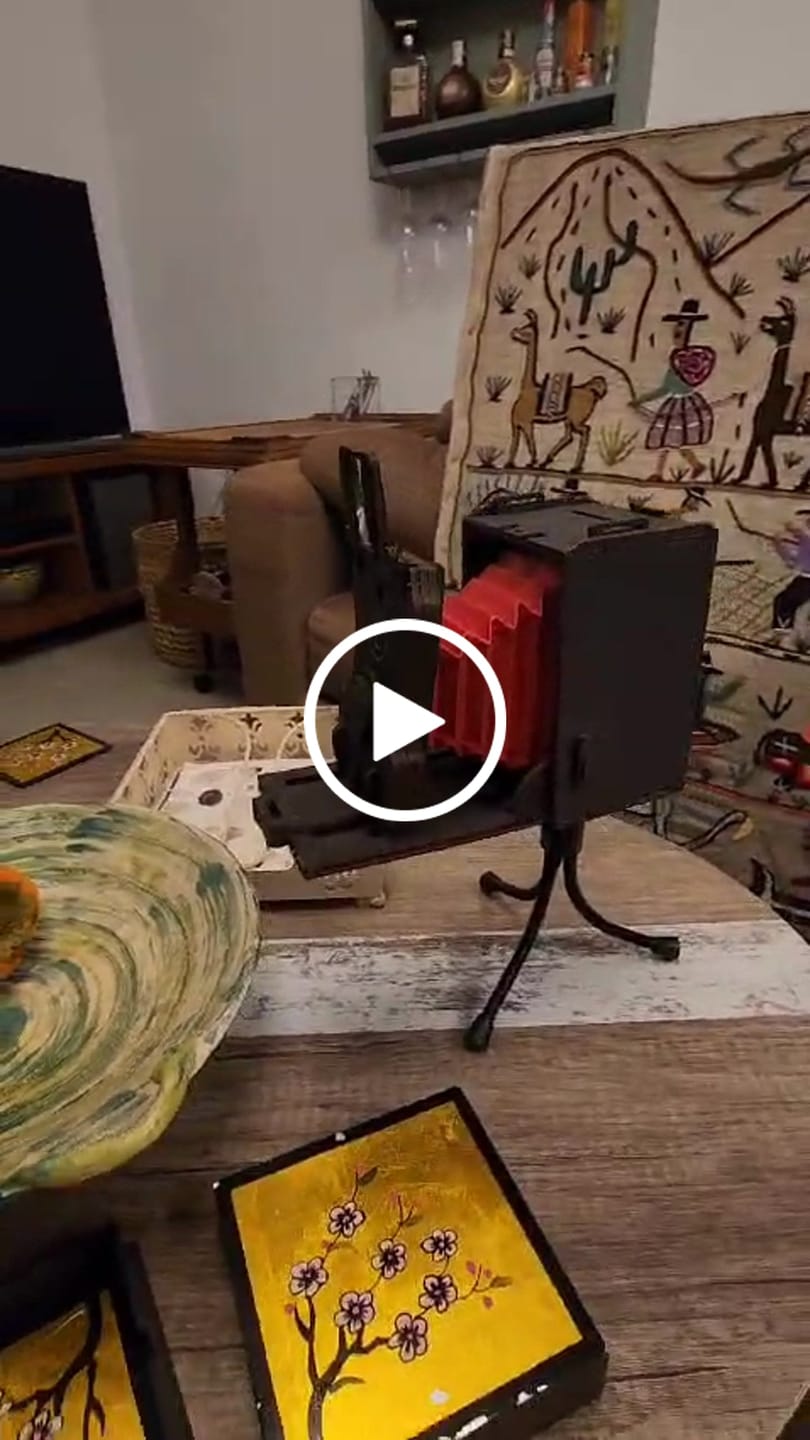 Customer video review of פאזל של מצלמת רטרו אמיתית