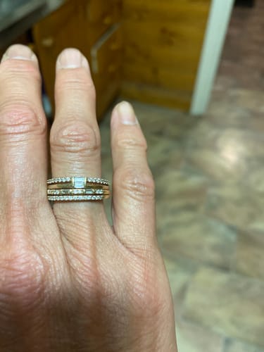 Customer photo review of Baguette & Round Brilliant Cut Diamond Ring in 9ct Yellow Gold