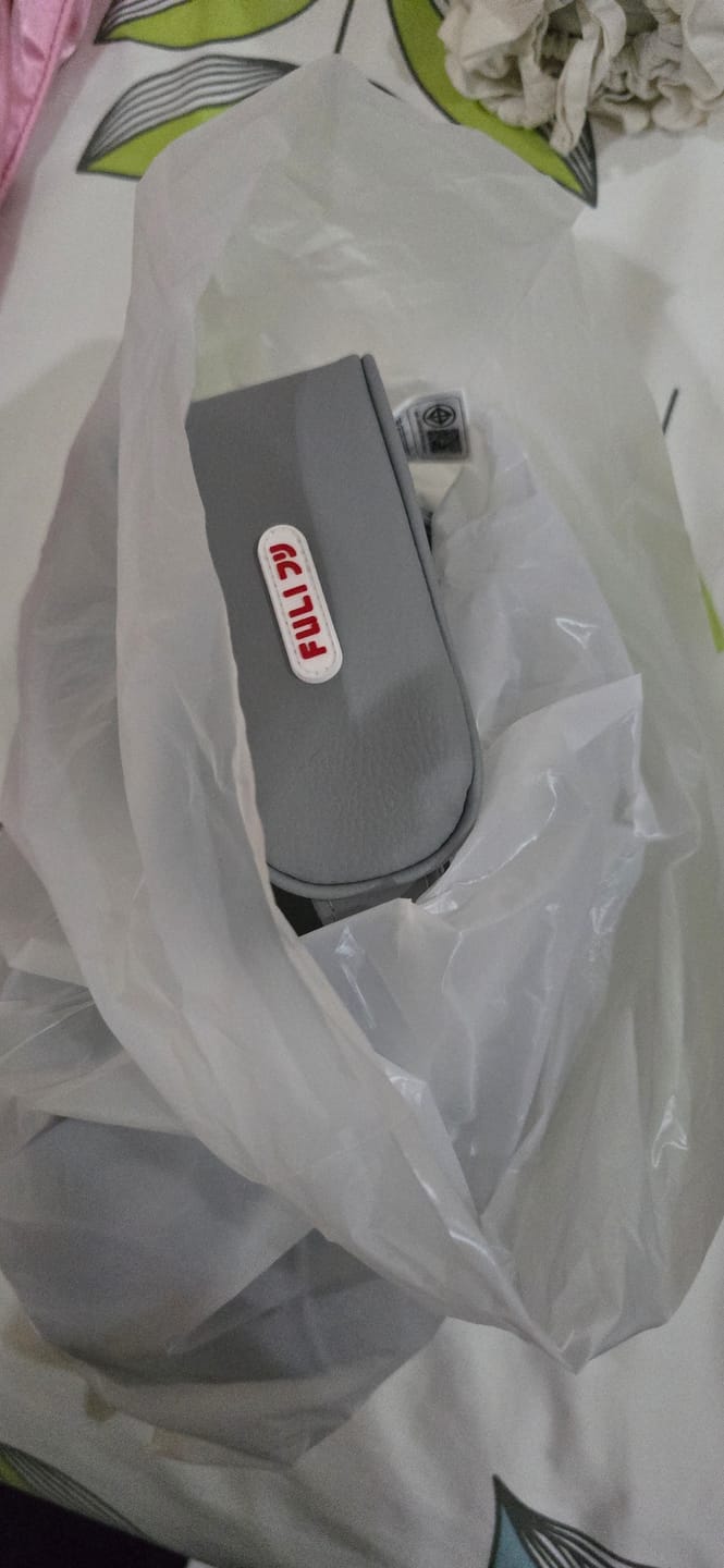 Customer photo review of เครื่องนวดคอ บ่า ไหล่ ไฟฟ้าอัจฉริยะ | FULI Neck and Shoulder Massager