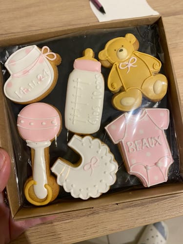 Customer photo review of New Baby Biscuit Box