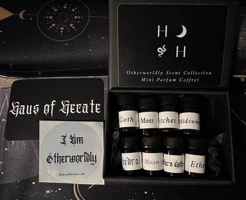 Customer photo review of The Mini Otherworldly Collection + Discount Code