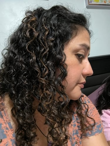 Customer photo review of Máscara Capilar Rulos Definidos 300ml