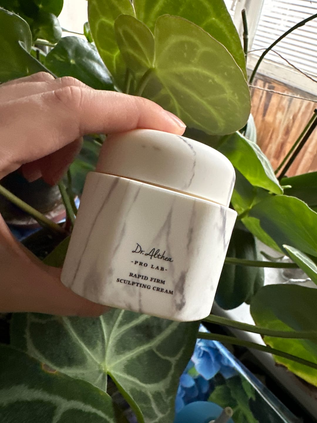 Customer photo review of Modelējošs krēms ar peptīdiem Dr. Althea Rapid Firm Sculpting Cream