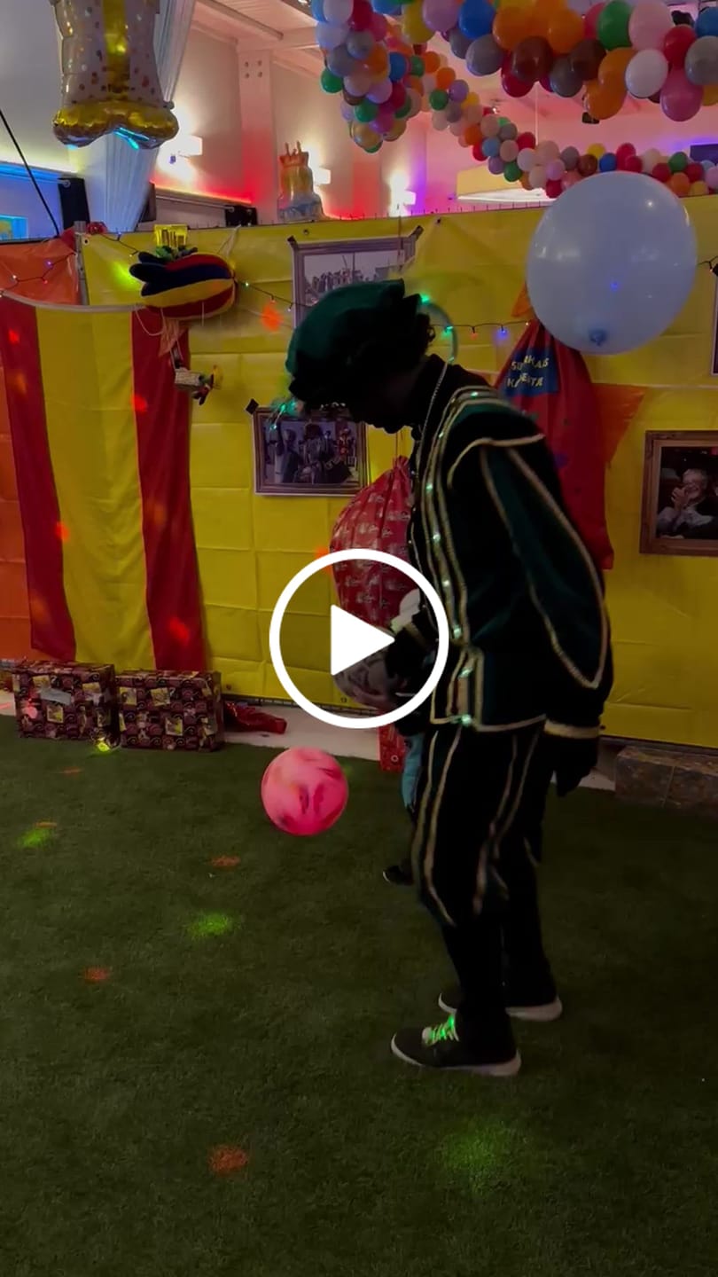 Opinión en vídeo de un cliente sobre el balón de fútbol luminoso LedsMove™