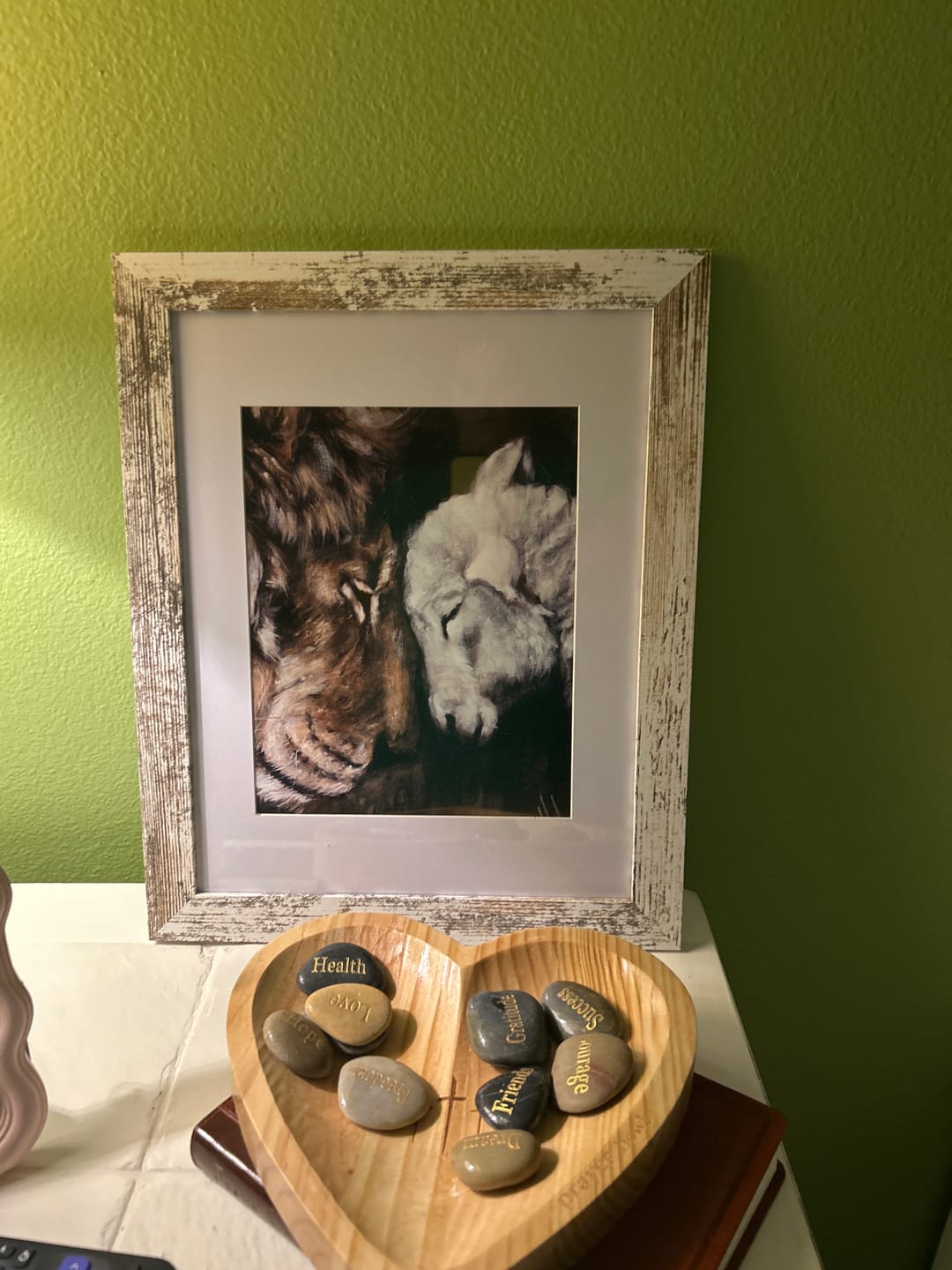 Customer photo review of Compassion of a King