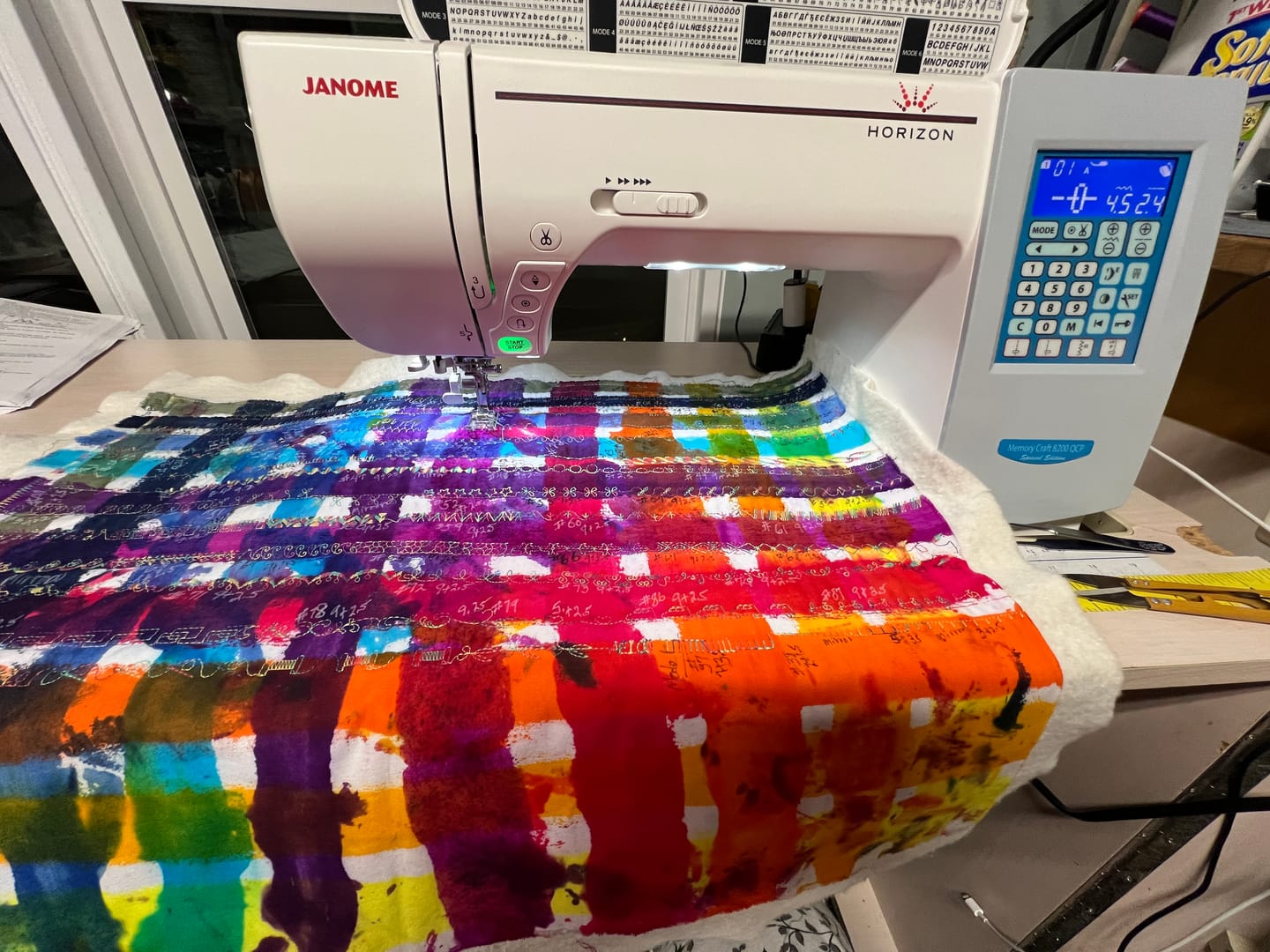 Customer photo review of Janome Horizon MC8200QCPSE Computerized Sewing Machine with FREE Bundle