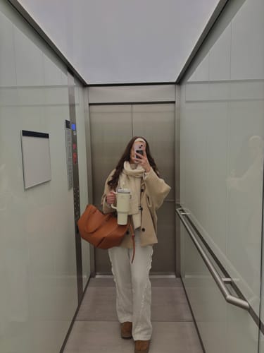 Customer photo review of Cora Oversize Jacke - Beige