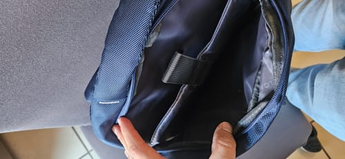 Customer photo review of Mochila Zilker Laptop 15.6" Cool Capital Azul