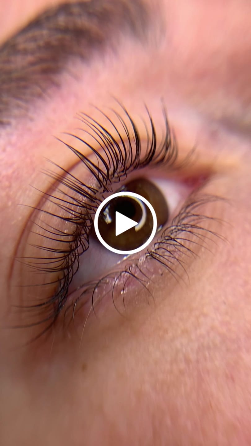Customer video review of Lifting Cream - Laminación (paso 1) | My Lamination