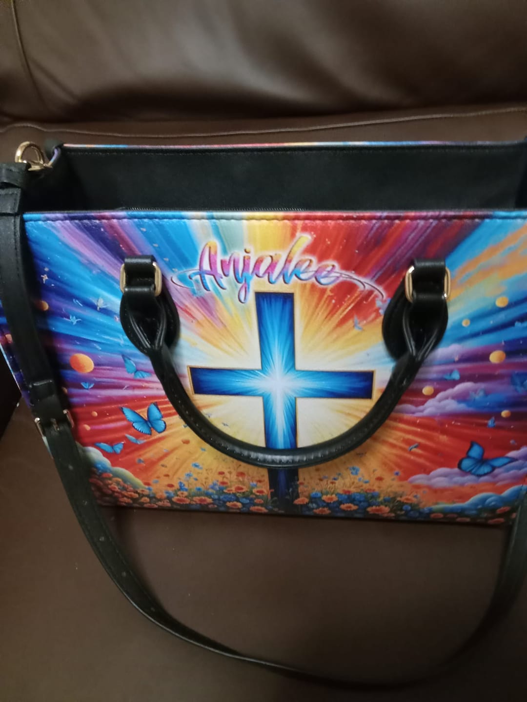 Customer photo review of Cross Flower Leather Handbag - Yhlt0908244
