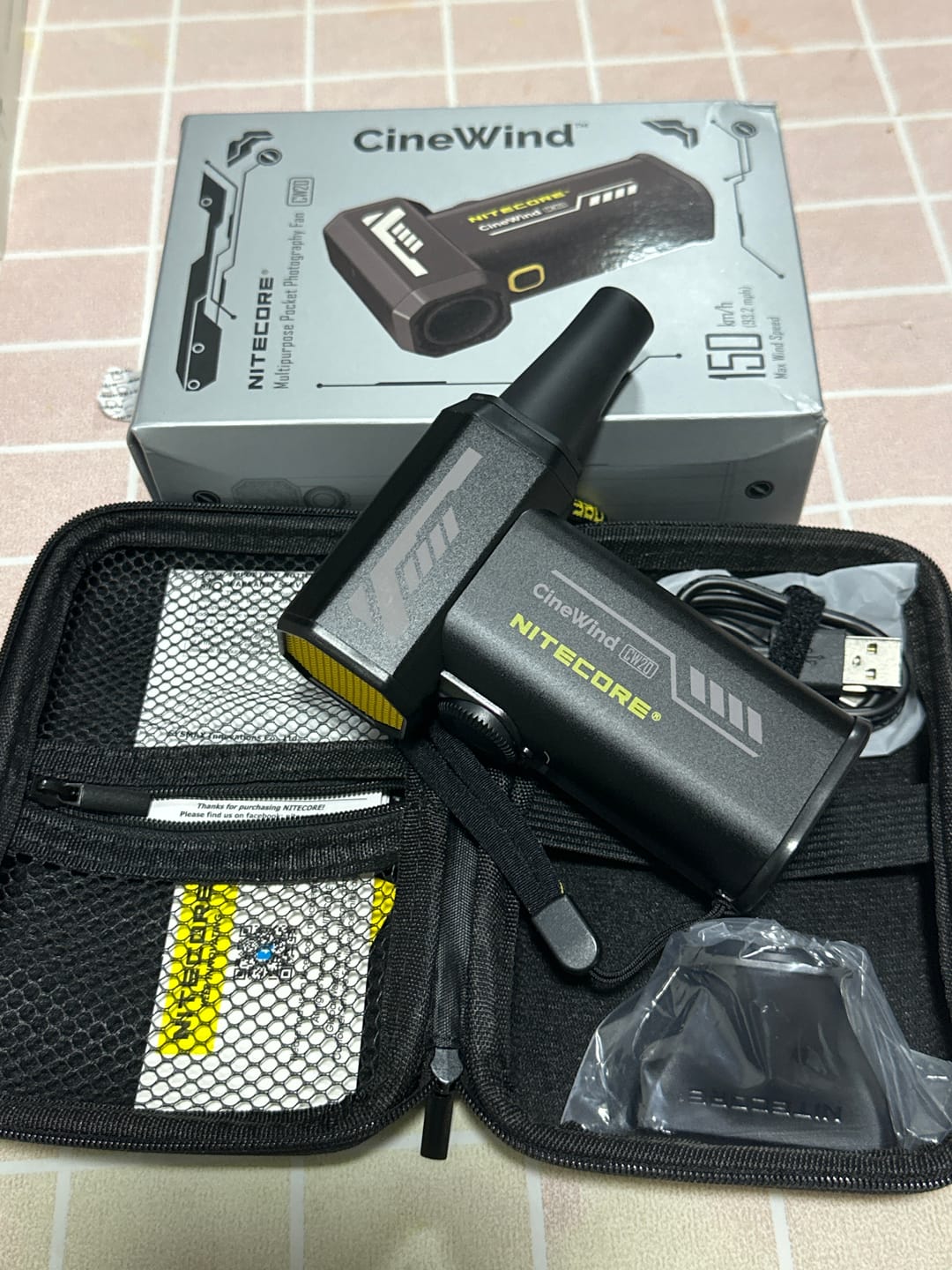 Customer photo review of CW20 - Handheld Turbo Fan (150km/h)