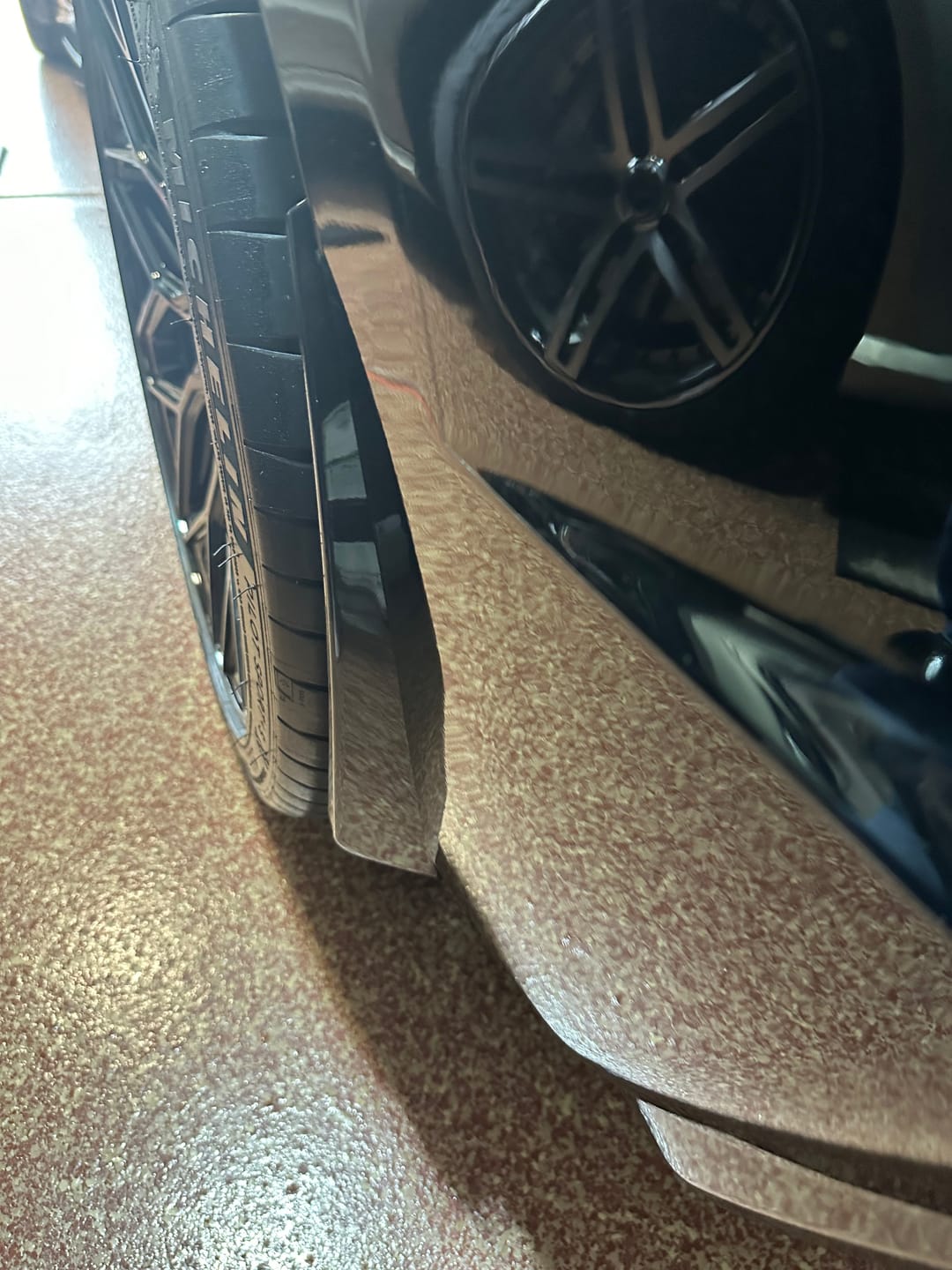 Customer photo review of Chevrolet Corvette C8 XL Extended Front & Rear Splash Guard