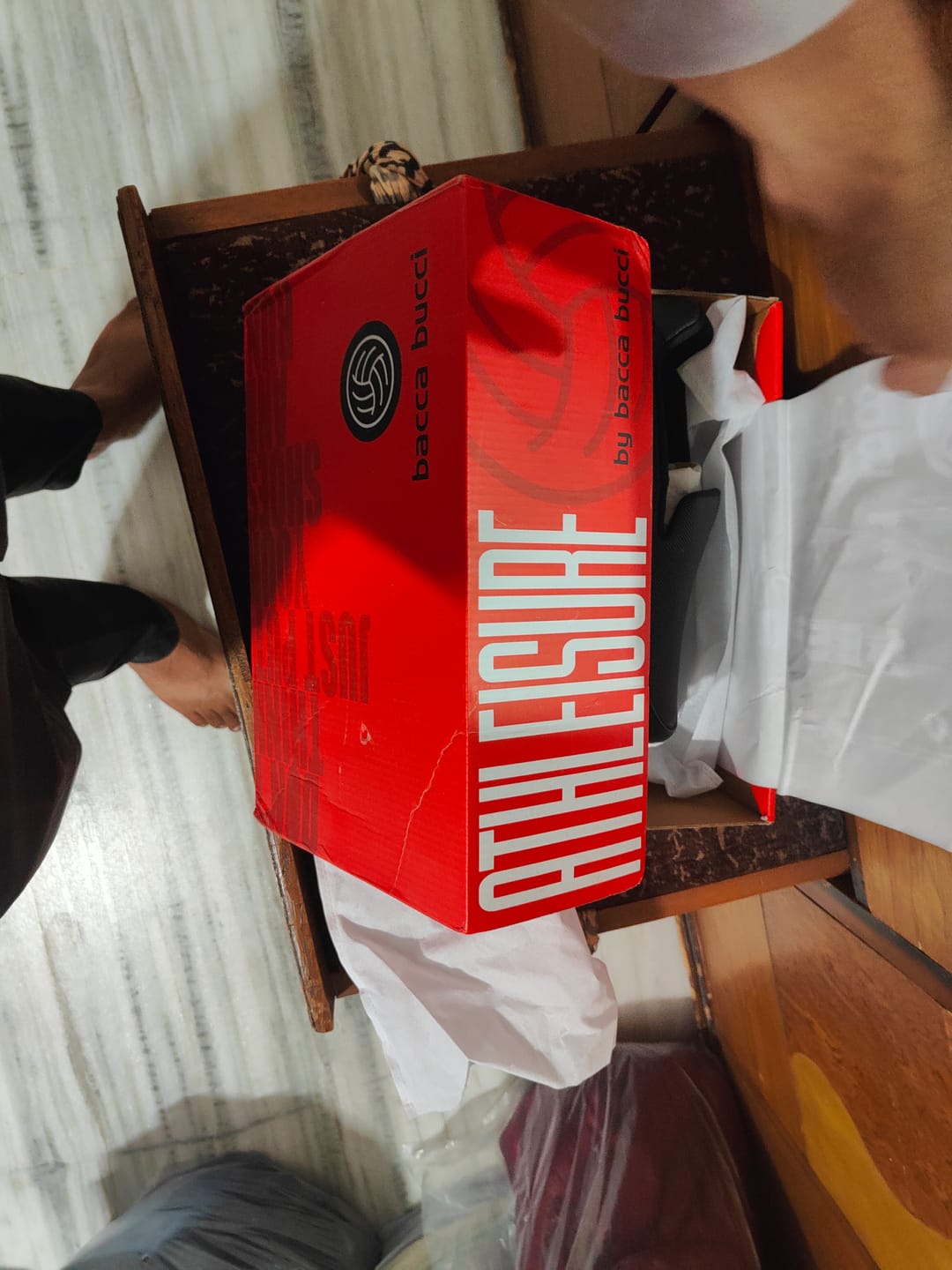 Customer photo review of Bacca Bucci Men's Comfortable Lightweight Walking Shoes