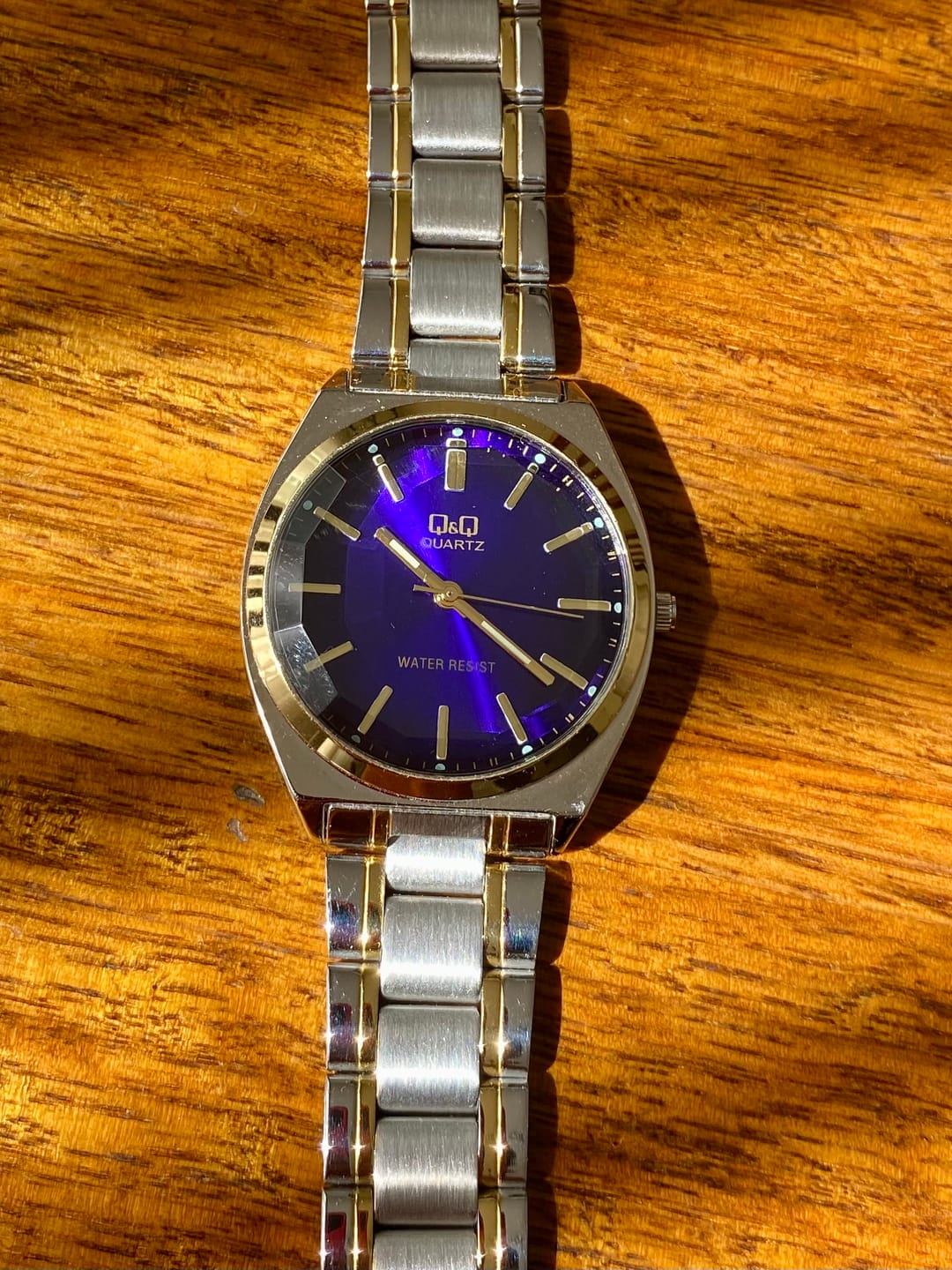 Customer photo review of Reloj Q&Q JDM QB78-412 Cristal Mineral Biselado 36mm