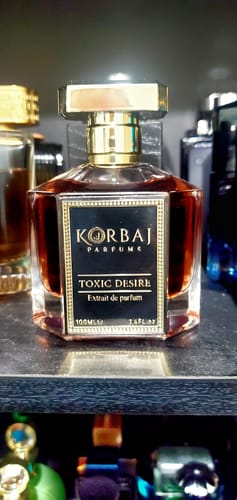 Customer photo review of TOXIC DESIRE