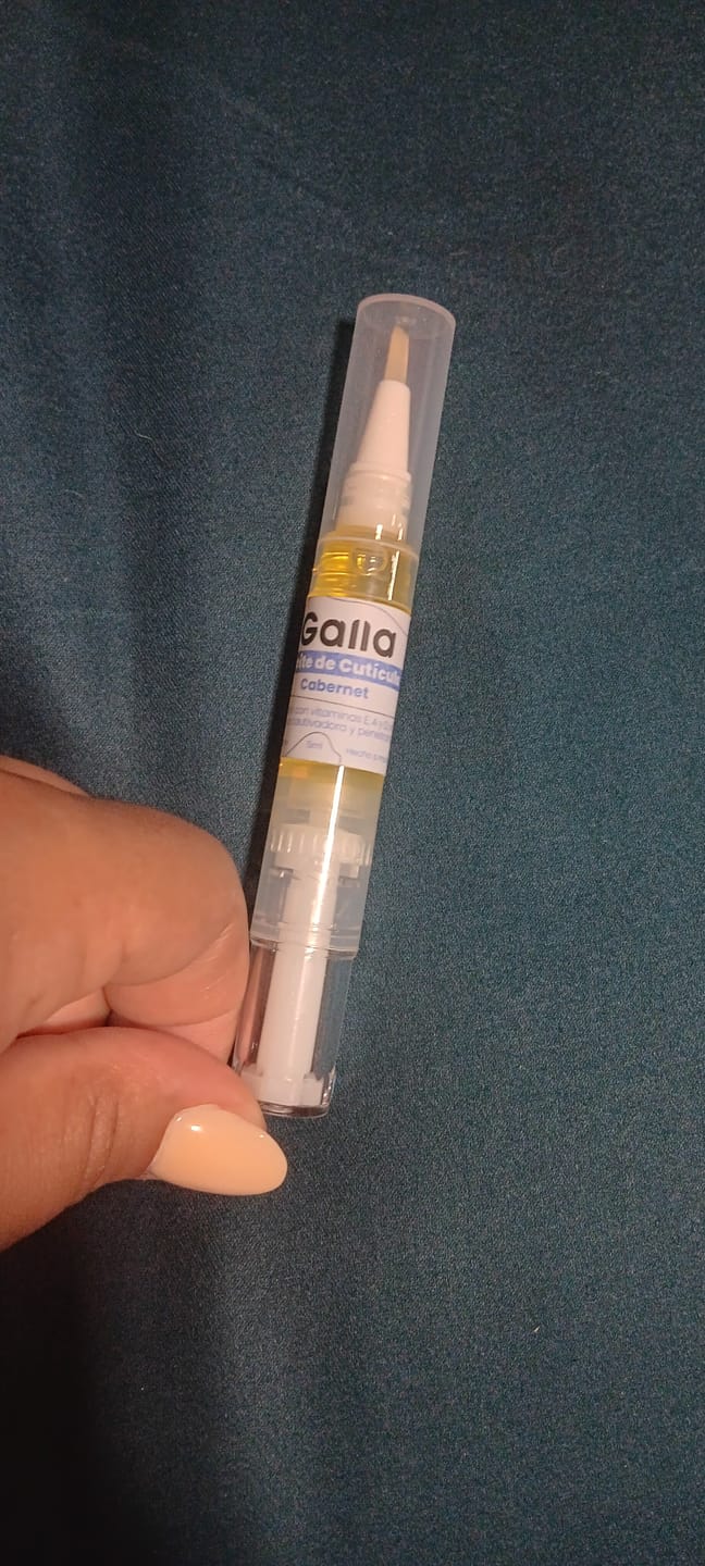 Customer photo review of Aceite de Cutícula