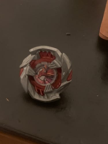 Customer photo review of Beyblade X BX-38 Crimson Garuda 4-70TP Booster