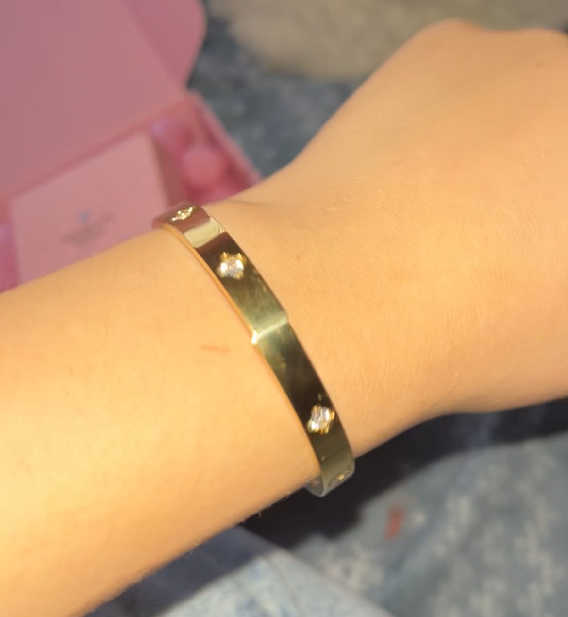 Customer photo review of Sunset Armreif | 18K vergoldet