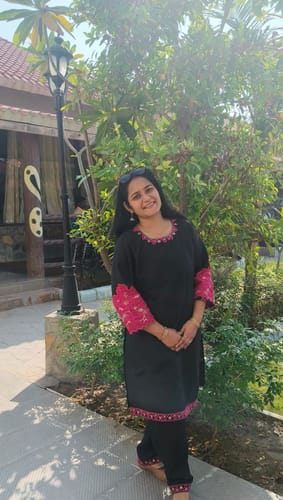 Customer photo review of CHANDNI BLACK PATCH EMBROIDERED KURTA PANT SET