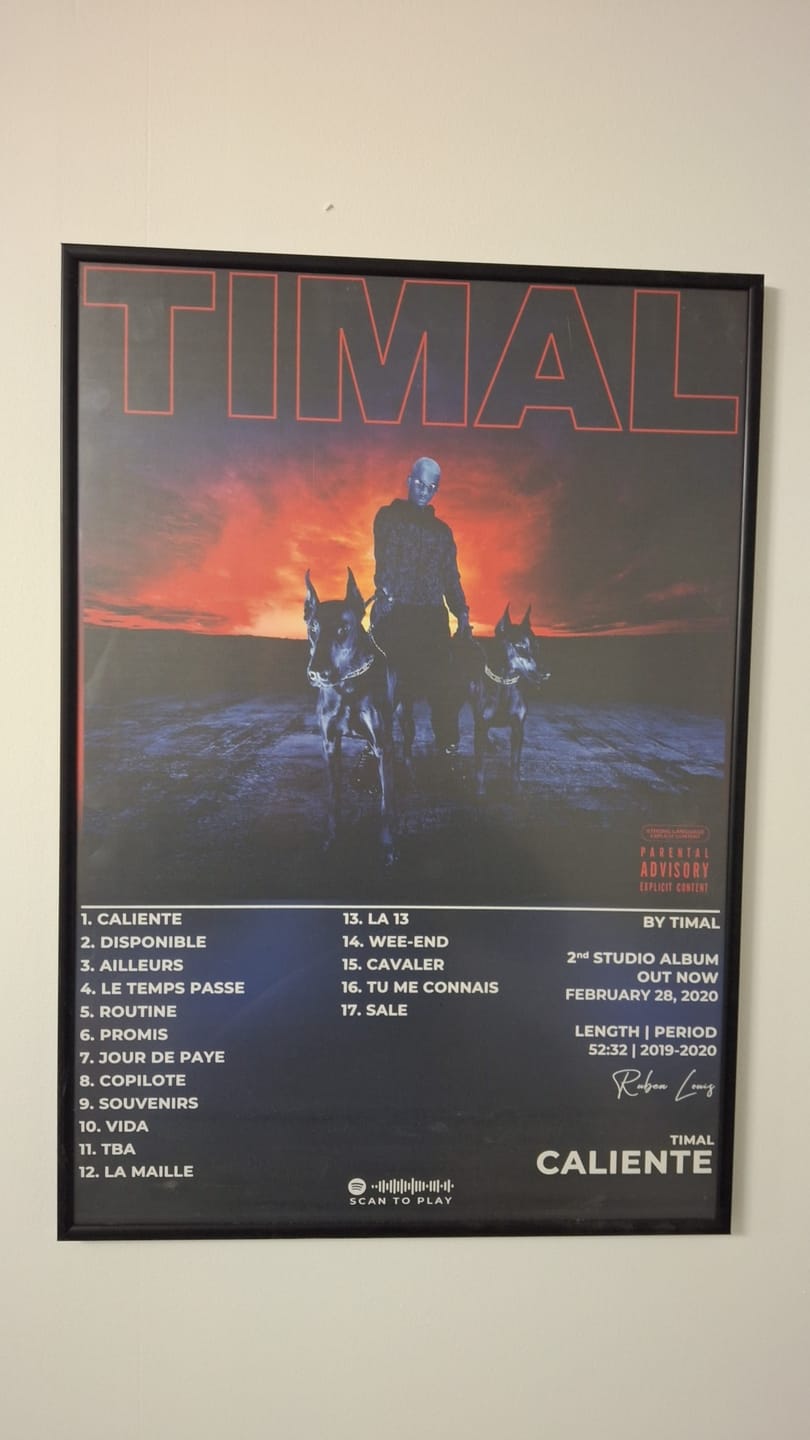 Customer photo review of Caliente Timal Poster