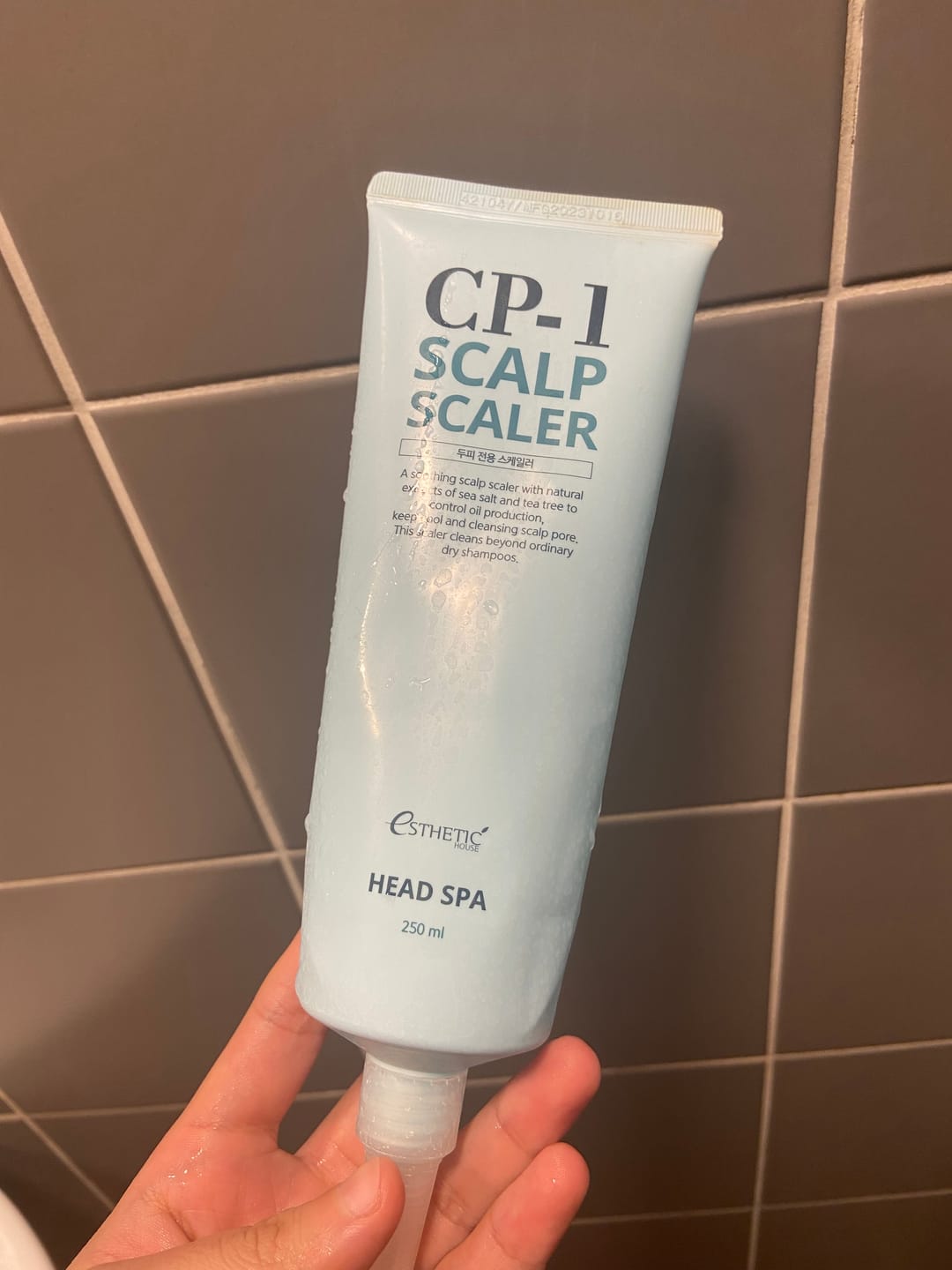 Customer photo review of Līdzeklis dziļai galvas ādas attīrīšanai CP-1 Head Spa Scalp Scaler