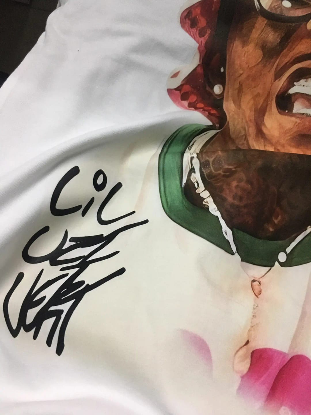 Customer photo review of THE RAPPER TEE