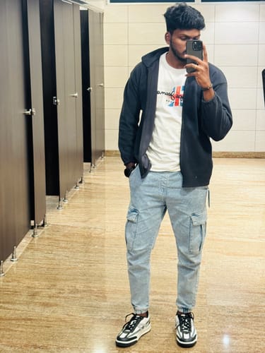 Customer photo review of CRUZ Graphite Black Men's casual sneaker