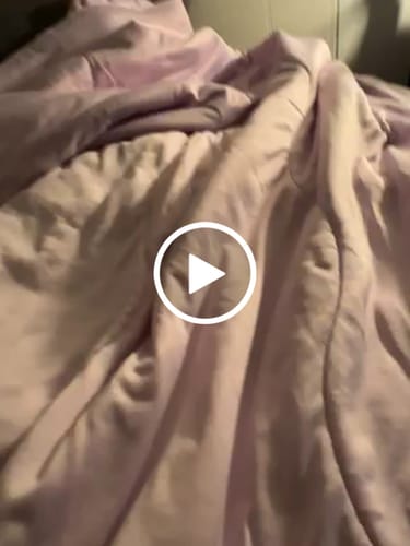 Customer video review of The Ice Blanket