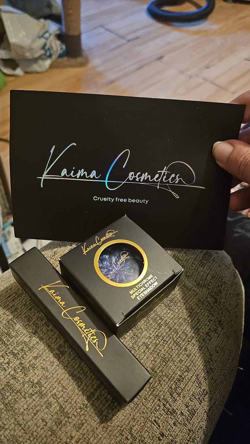 Customer photo review of Multichrome special effect eyeshadow - Hekate